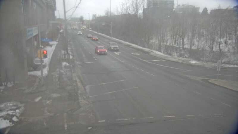 Traffic camera image at 2025-03-09 14:20:47