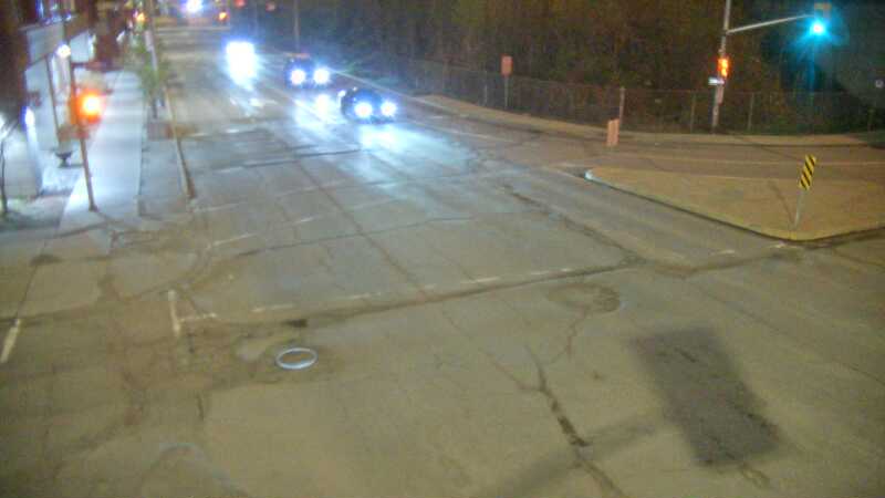 Traffic camera image at 2025-05-09 06:36:10