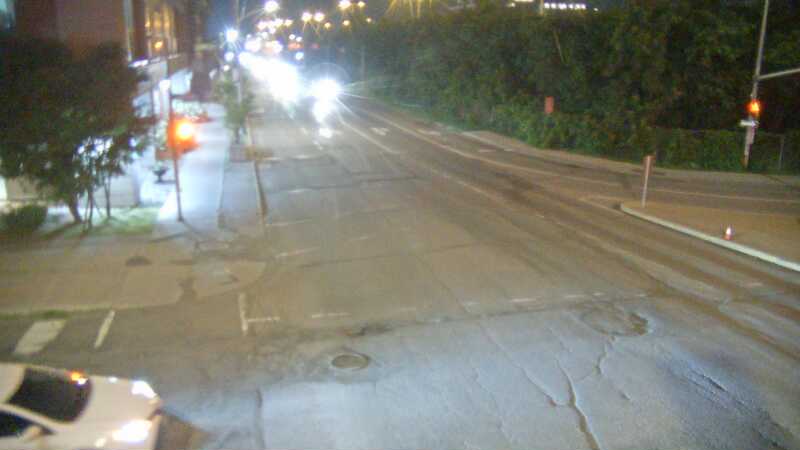 Traffic camera image at 2025-07-12 04:35:41