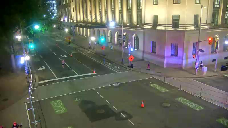 Traffic camera image at 2025-08-04 01:30:10