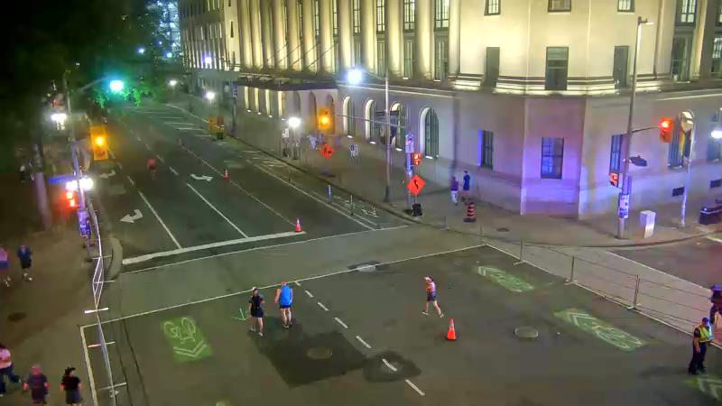 Traffic camera image at 2025-08-04 01:35:07