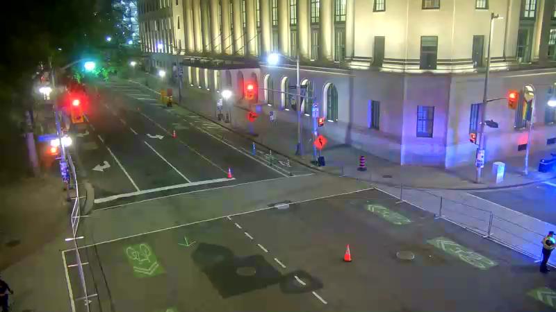 Traffic camera image at 2025-08-04 01:55:12