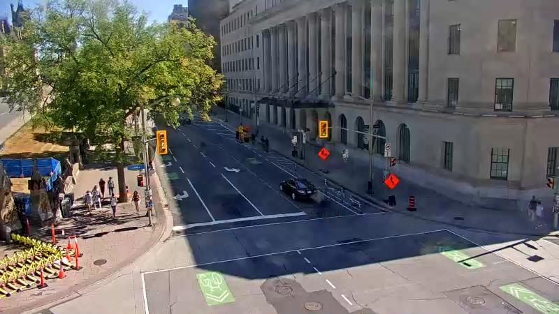 Traffic camera image at 2025-08-24 15:20:08