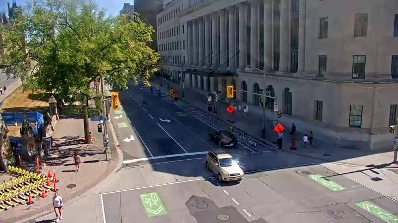 Traffic camera image at 2025-08-24 15:45:16