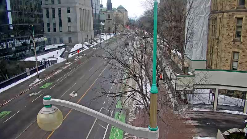 Traffic camera image at 2025-03-09 14:36:40