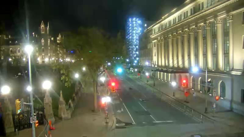 Traffic camera image at 2025-05-09 05:40:08