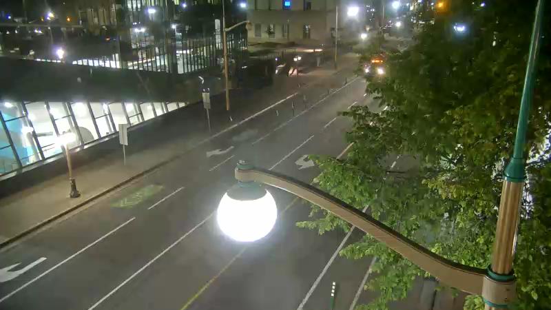 Traffic camera image at 2025-07-12 04:45:09
