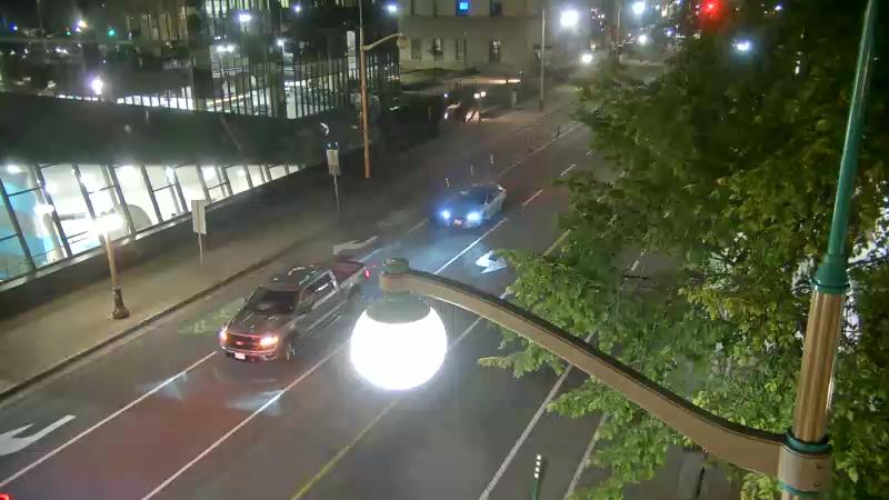 Traffic camera image at 2025-07-12 05:05:07