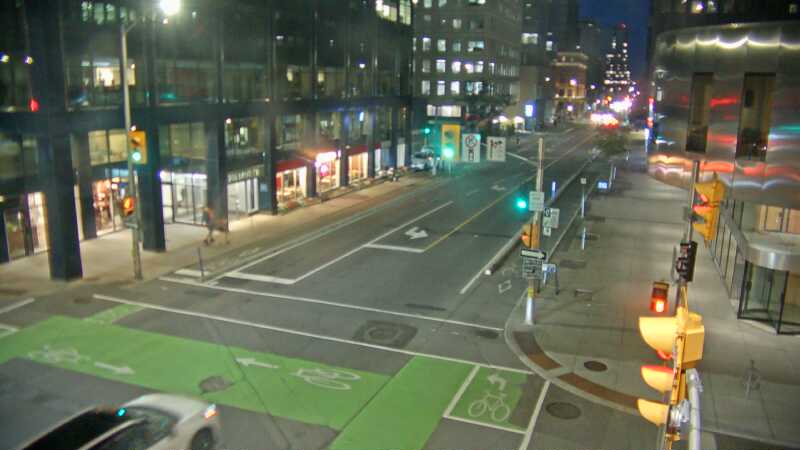 Traffic camera image at 2025-08-25 00:35:38