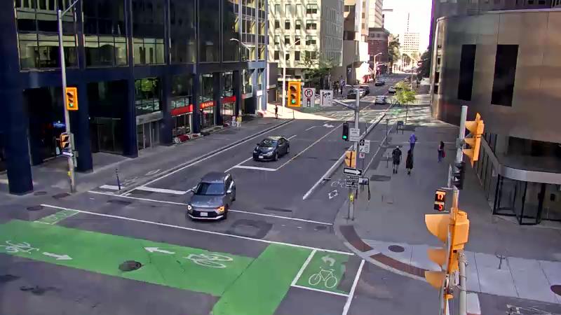 Traffic camera image at 2025-09-14 17:45:45