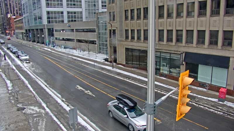 Traffic camera image at 2025-03-09 13:40:52