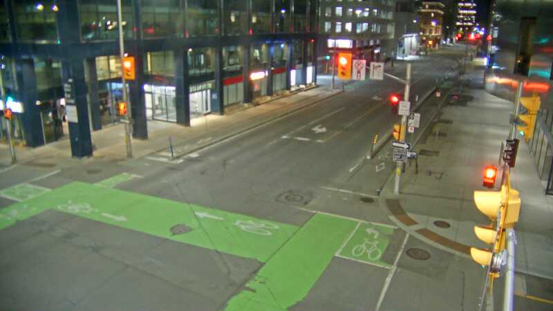 Traffic camera image at 2025-05-09 05:55:27