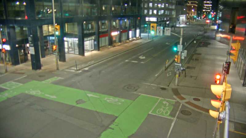 Traffic camera image at 2025-05-09 06:00:27