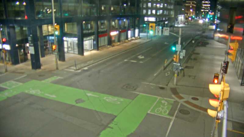 Traffic camera image at 2025-05-09 06:36:10