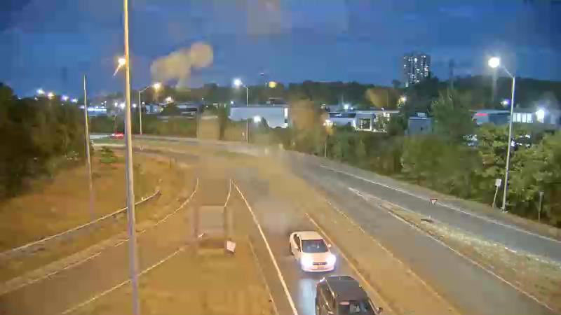 Traffic camera image at 2025-08-25 00:30:38