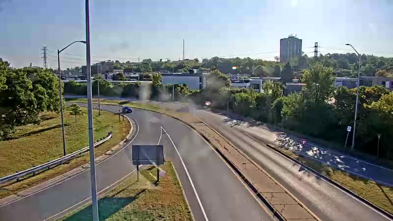 Traffic camera image at 2025-09-01 12:15:36