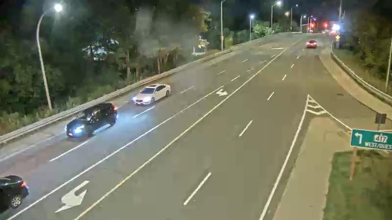 Traffic camera image at 2025-09-06 01:20:39