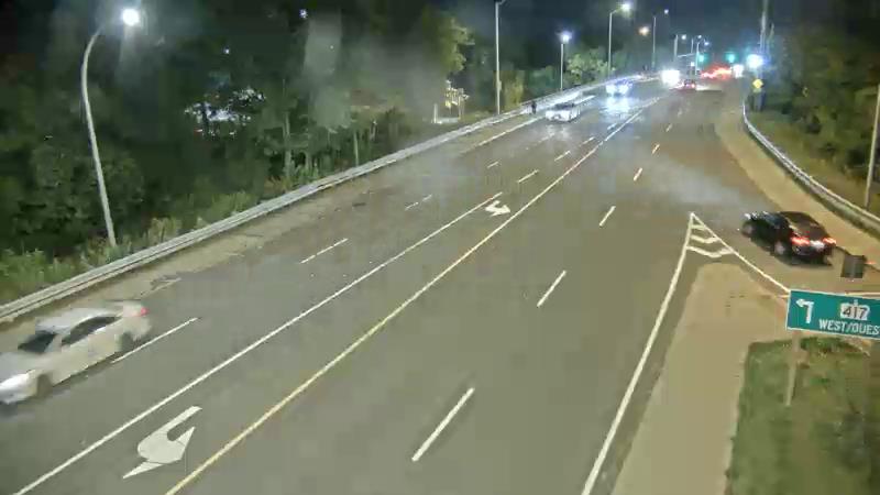 Traffic camera image at 2025-09-06 01:35:39