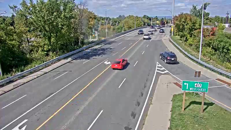 Traffic camera image at 2025-09-14 17:15:46