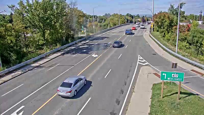 Traffic camera image at 2025-09-14 18:10:41