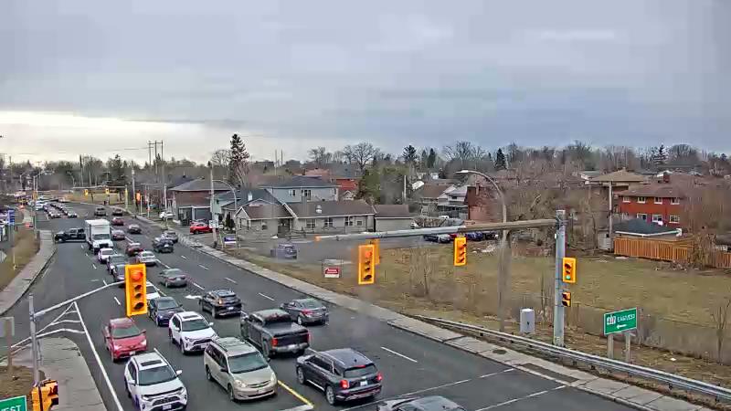 Traffic camera image at 2025-03-25 12:05:32
