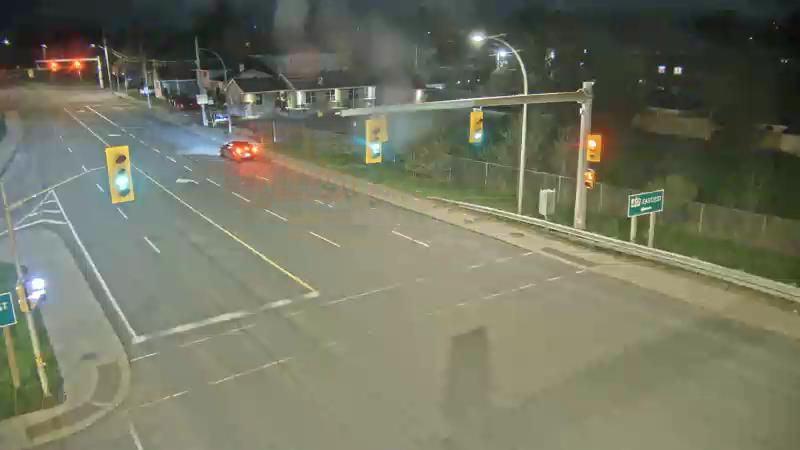 Traffic camera image at 2025-05-09 06:36:10