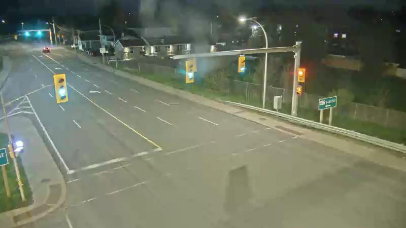 Traffic camera image at 2025-05-09 06:40:27
