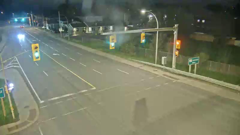 Traffic camera image at 2025-05-09 06:55:36