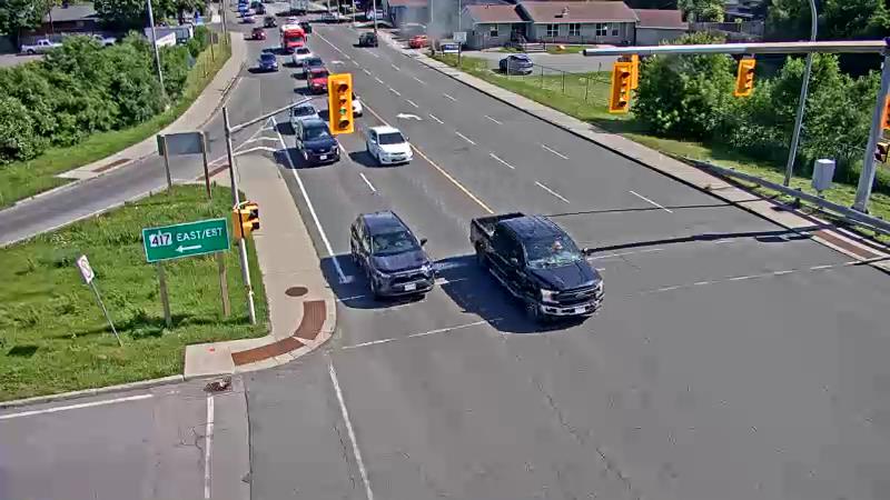 Traffic camera image at 2025-06-30 20:10:39