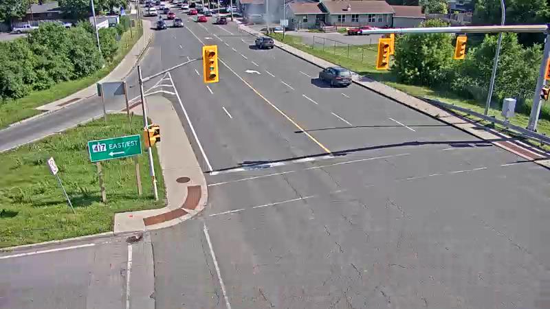 Traffic camera image at 2025-06-30 20:37:24