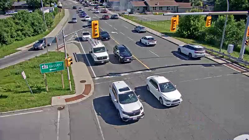 Traffic camera image at 2025-06-30 20:40:40