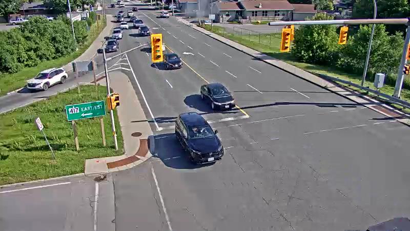Traffic camera image at 2025-06-30 21:10:43