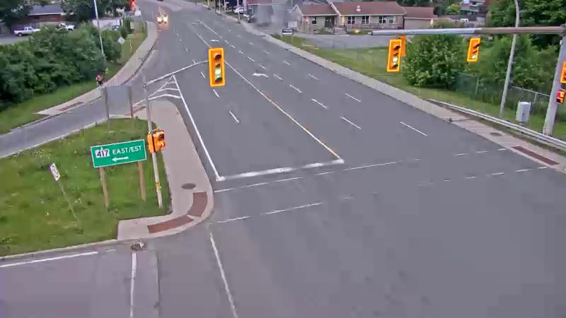 Traffic camera image at 2025-07-01 00:55:54