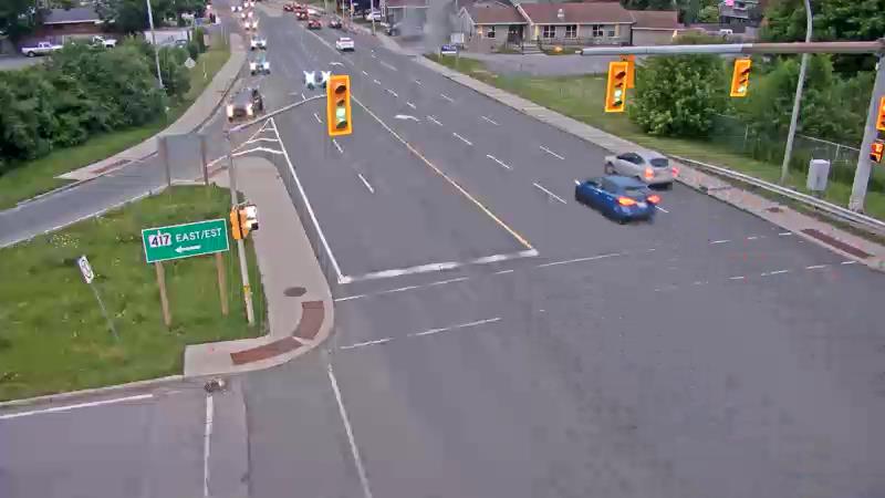 Traffic camera image at 2025-07-01 01:01:04