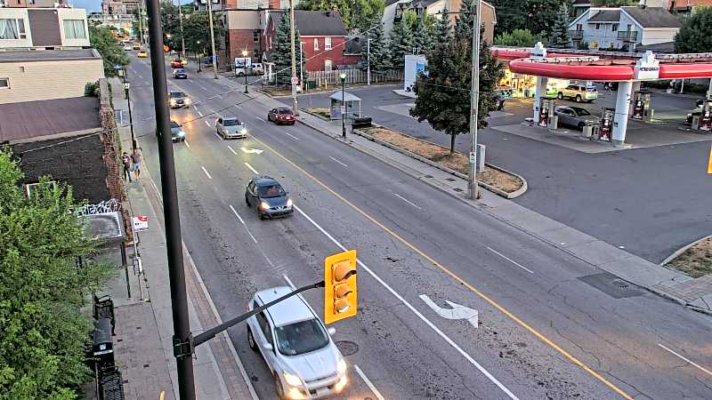 Traffic camera image at 2025-08-25 00:05:45