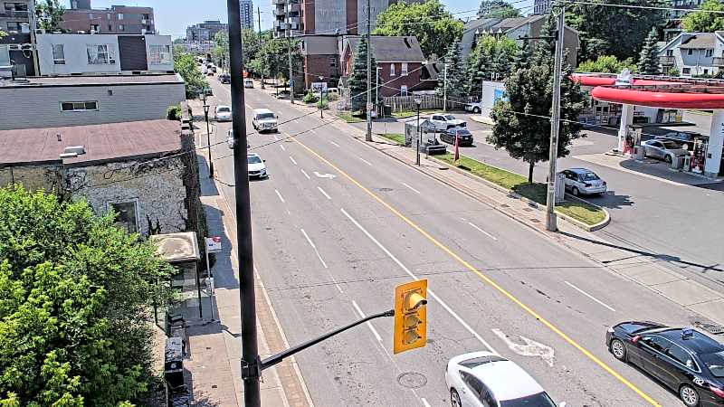 Traffic camera image at 2025-06-30 15:37:20
