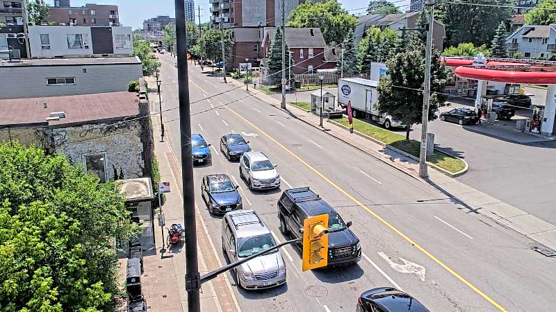 Traffic camera image at 2025-06-30 16:37:42
