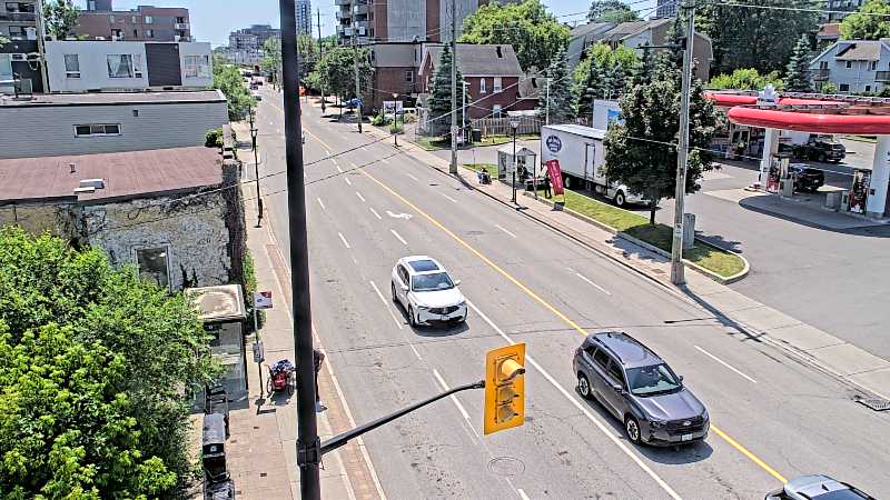 Traffic camera image at 2025-06-30 16:40:39