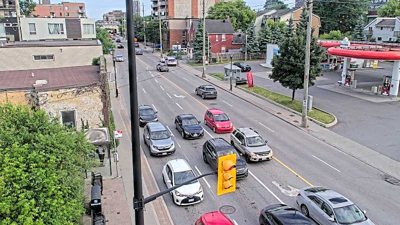 Traffic camera image at 2025-06-30 23:25:42