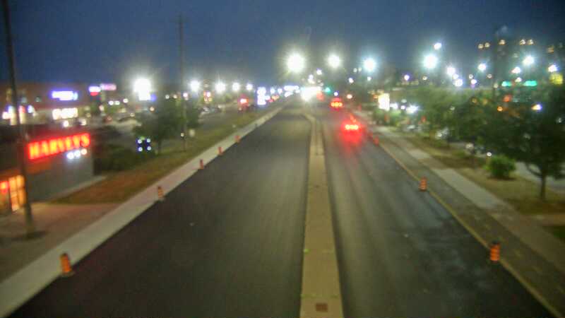 Traffic camera image at 2025-08-04 01:05:37