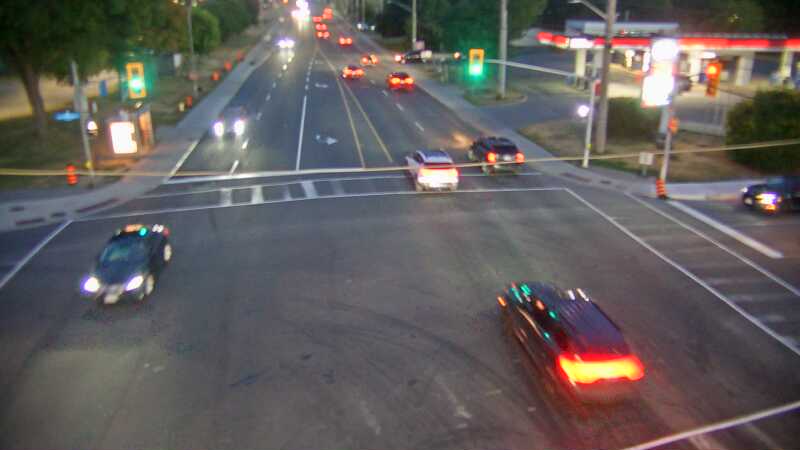 Traffic camera image at 2025-08-25 00:15:45