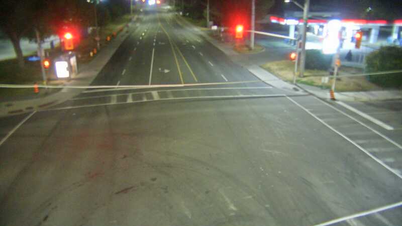 Traffic camera image at 2025-08-25 03:15:48