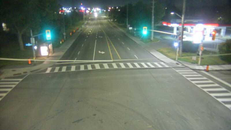 Traffic camera image at 2025-09-05 04:35:42