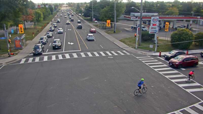 Traffic camera image at 2025-09-14 17:10:48