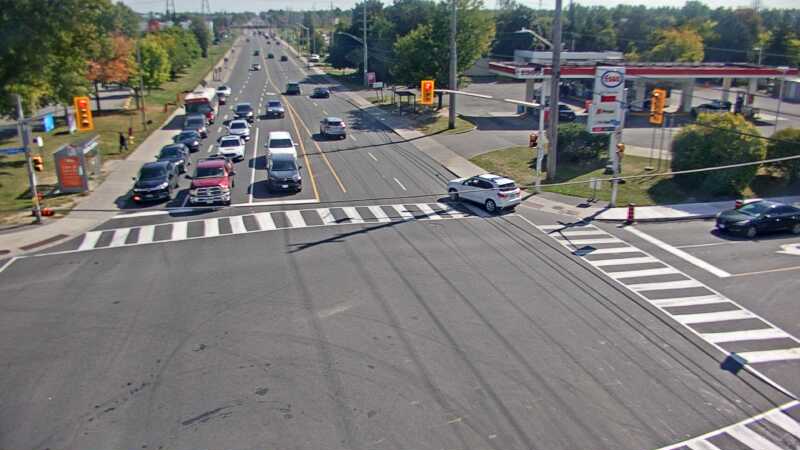 Traffic camera image at 2025-09-14 18:35:42