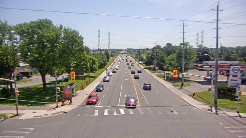 Traffic camera image at 2025-06-30 17:05:46