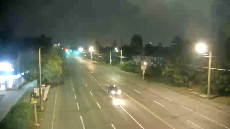 Traffic camera image at 2025-08-04 01:40:39