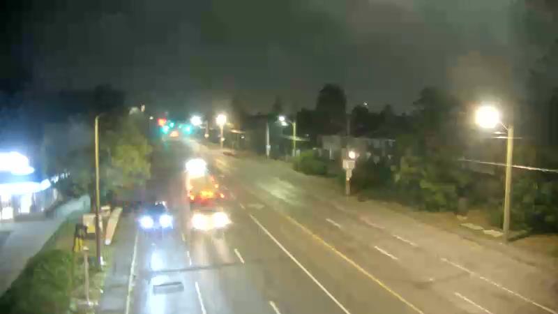 Traffic camera image at 2025-08-04 02:25:41