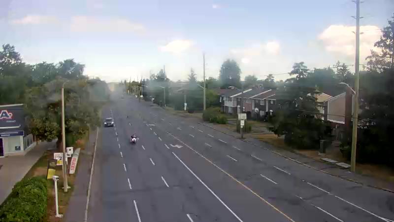Traffic camera image at 2025-08-24 14:25:42
