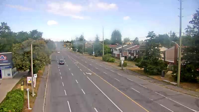 Traffic camera image at 2025-08-24 14:40:40